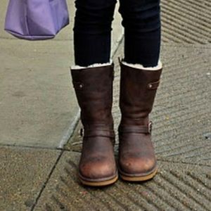 UGG Sheepskin Brown Boot Size 7